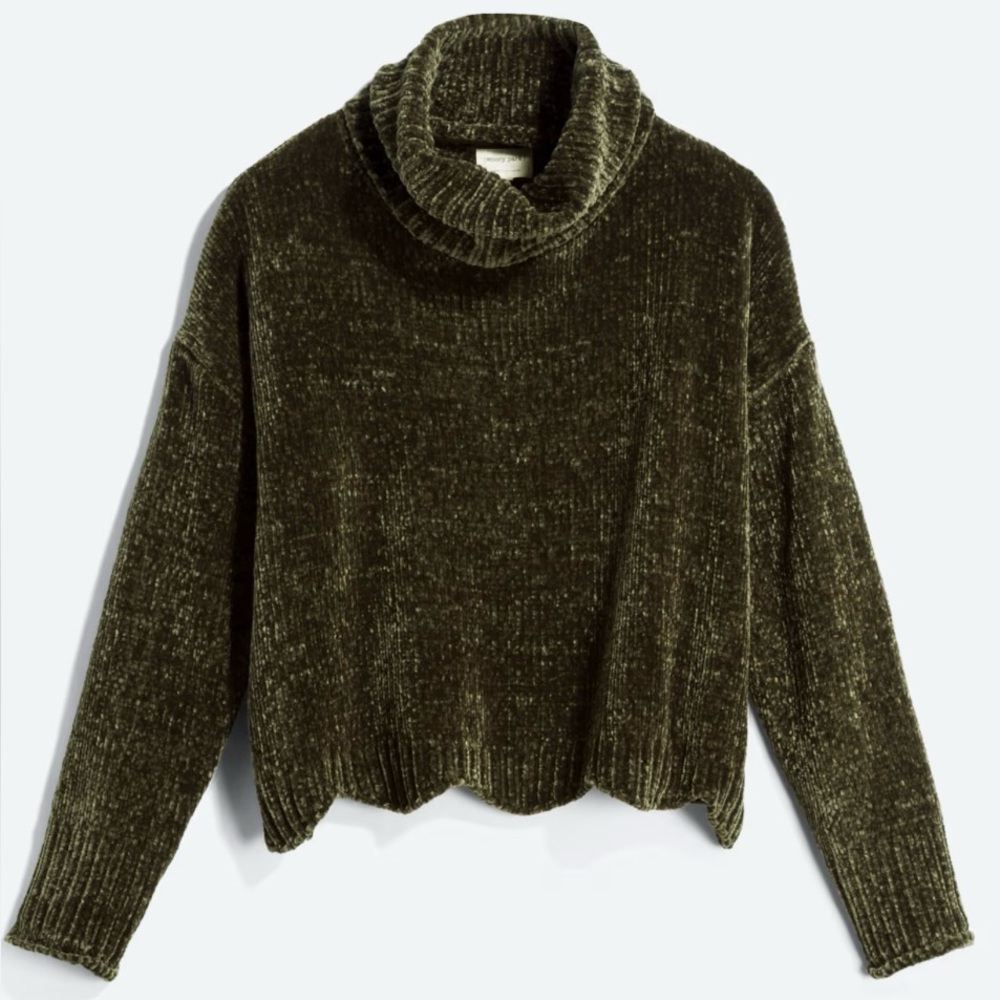 Shel Cropped Chenille Pullover GUC